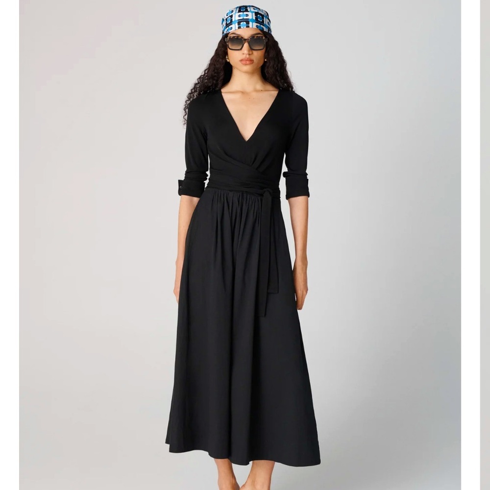 DVF Ballerina Dress in Black